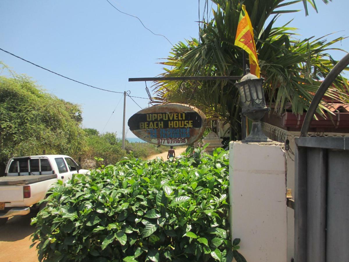 Uppuveli Beach House Trincomalee Exterior foto